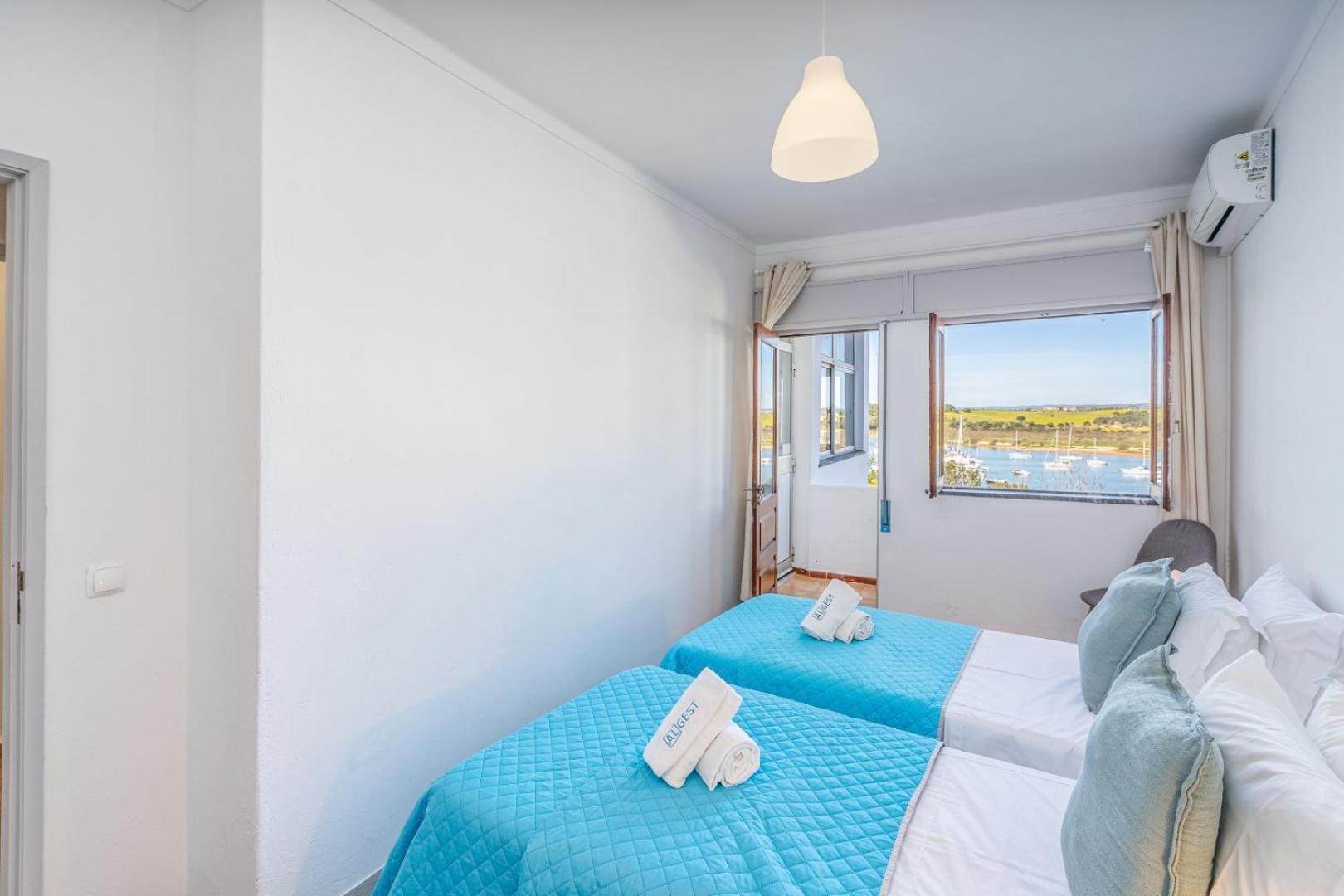 Ria Guest House Alvor Extérieur photo